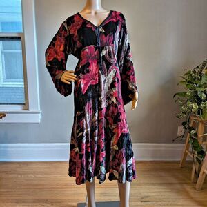 Vintage Y2K Nostalgia Floral Velvet Midi Dress Whimsigoth Autumn Size M